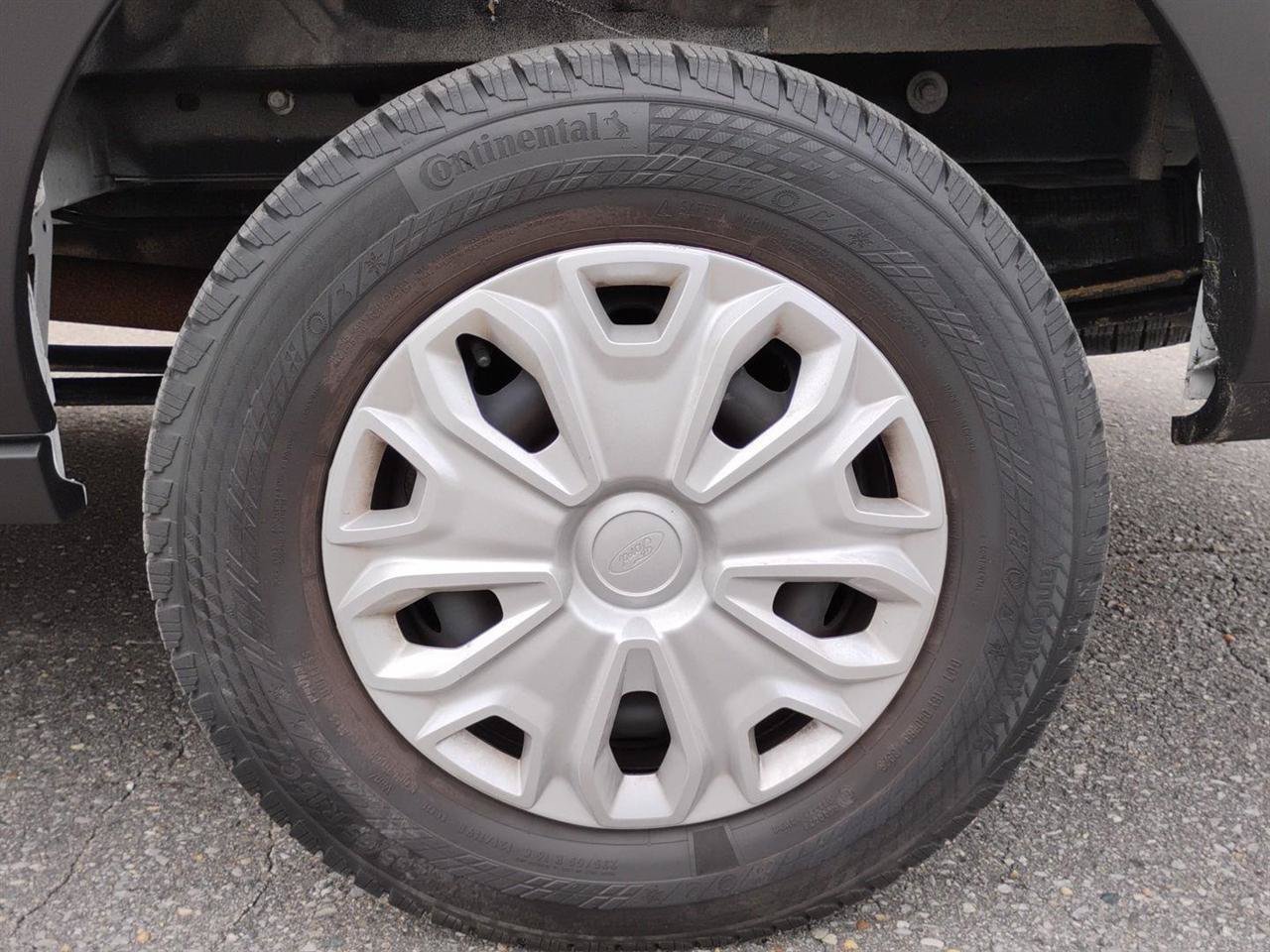 Used 2024 Ford Transit 350 XLT RWD image 8