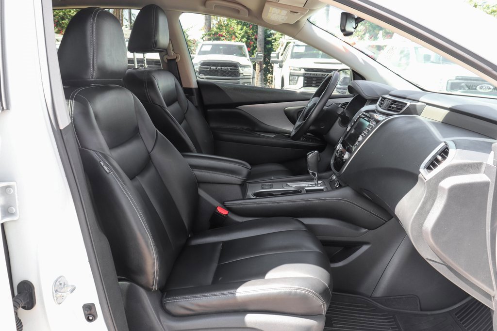 Used 2023 Nissan Murano SV w/ SV Midnight Edition Package image 36