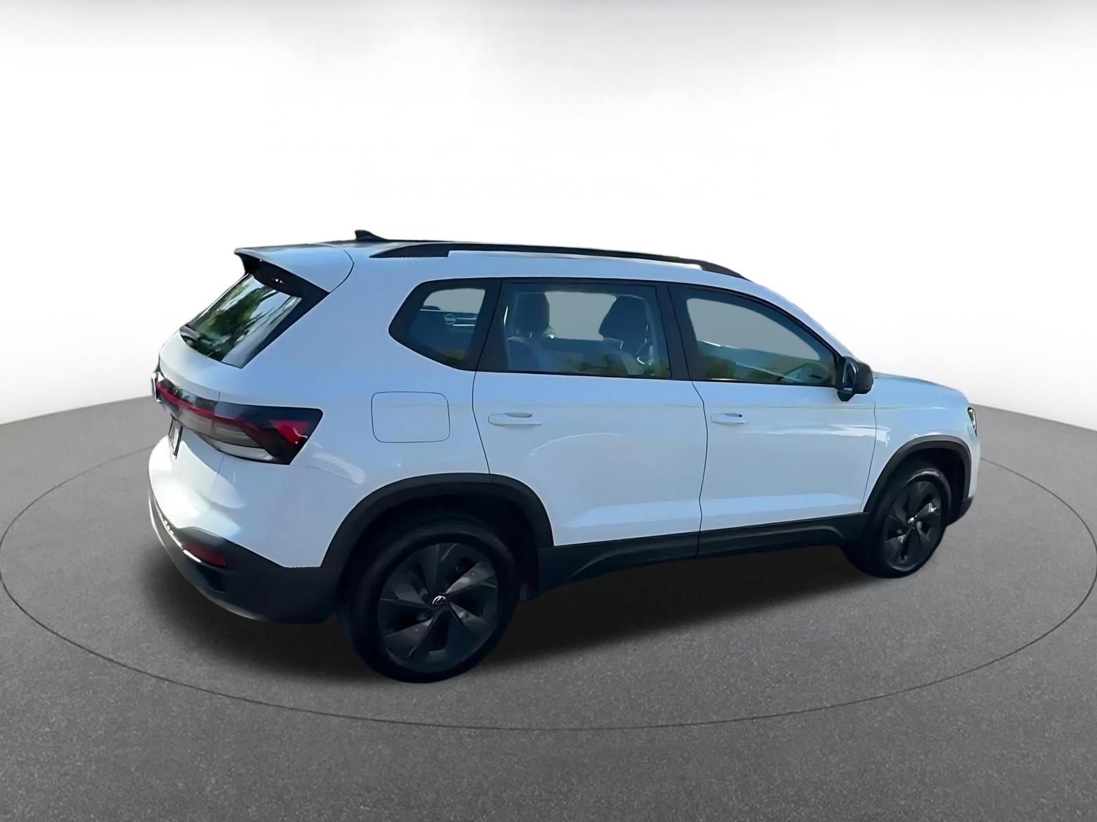 Used 2026 Volkswagen Taos S FWD image 14