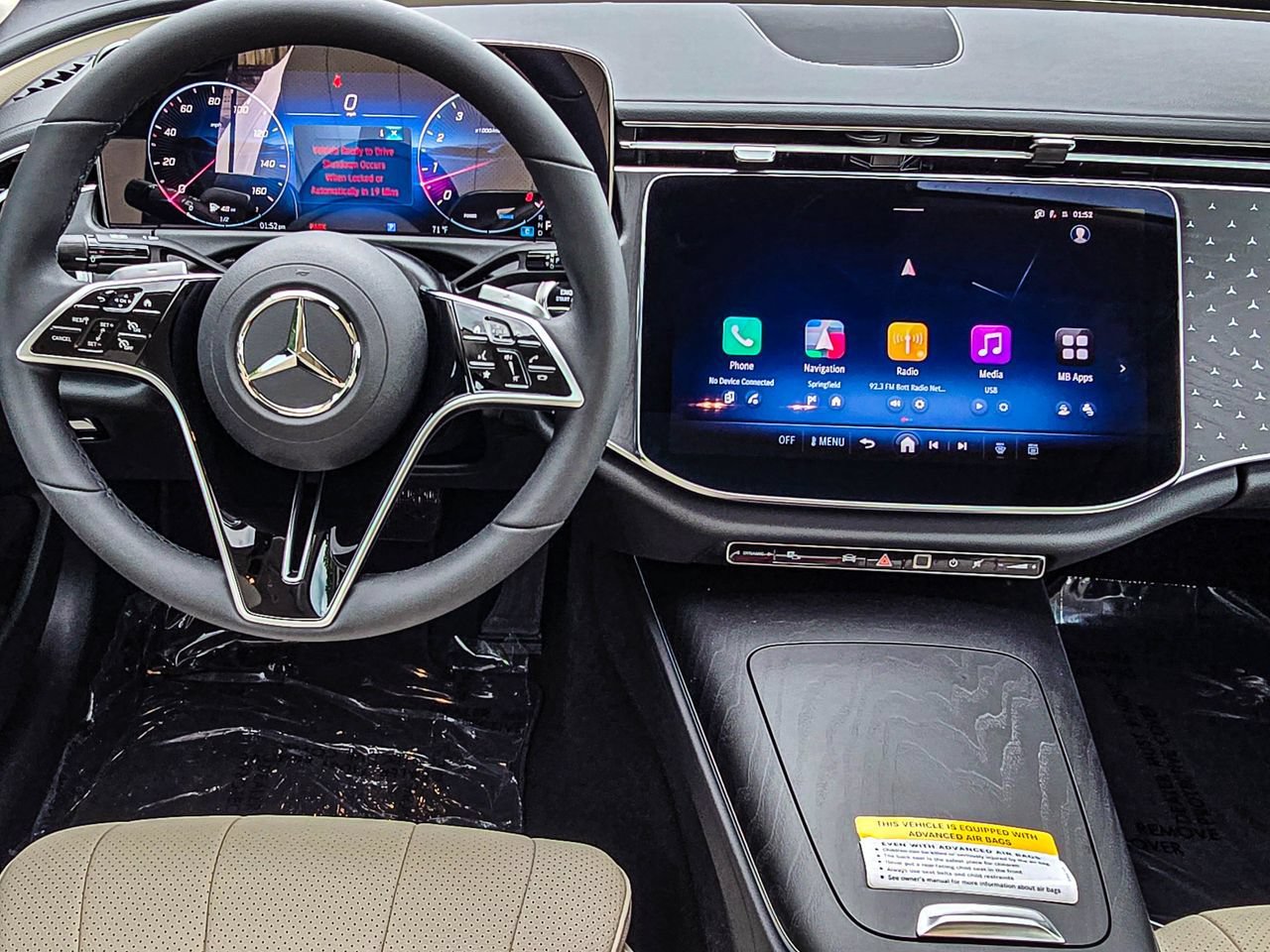 New 2026 Mercedes-Benz E 350 4MATIC Sedan image 31