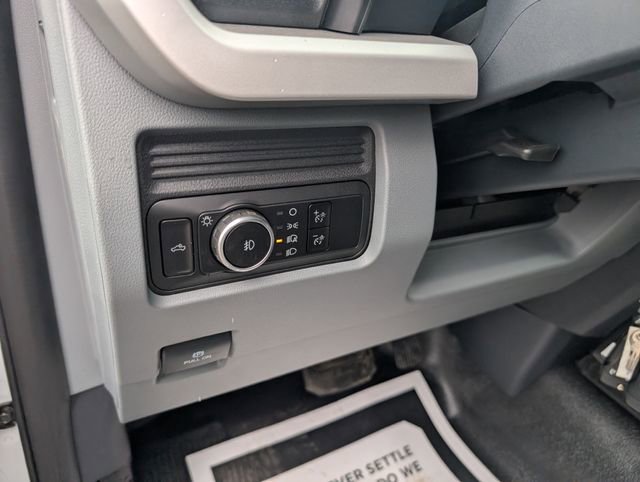 New 2026 Ford F550 4x4 Crew Cab image 18