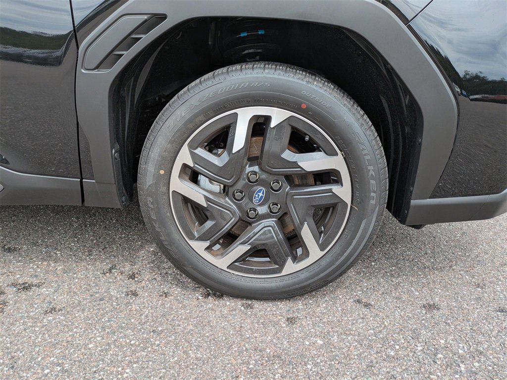 New 2025 Subaru Forester Limited w/ Popular Package #2 image 9