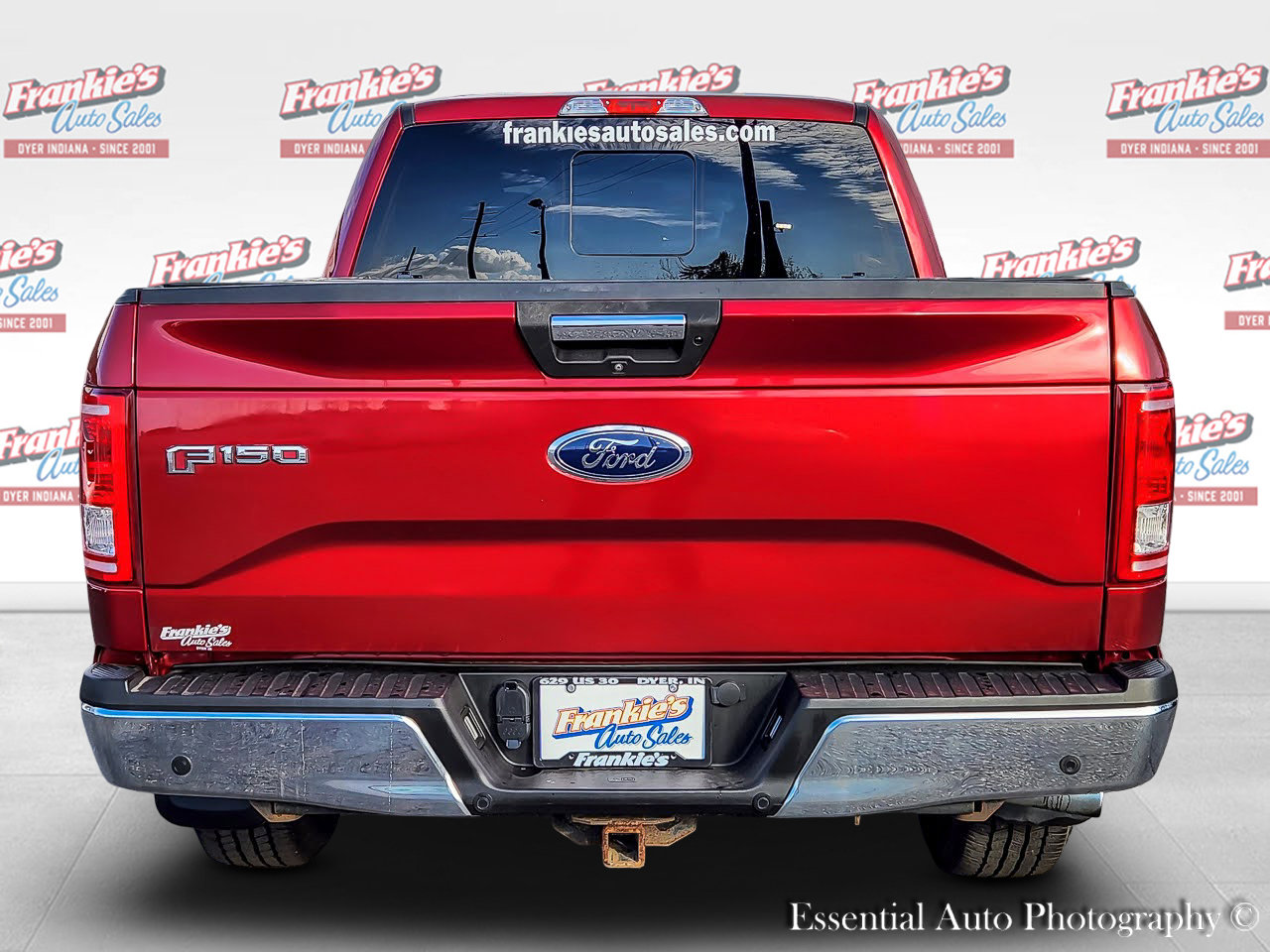Used 2017 Ford F150 XLT w/ Equipment Group 302A Luxury AWD/4WD image 4