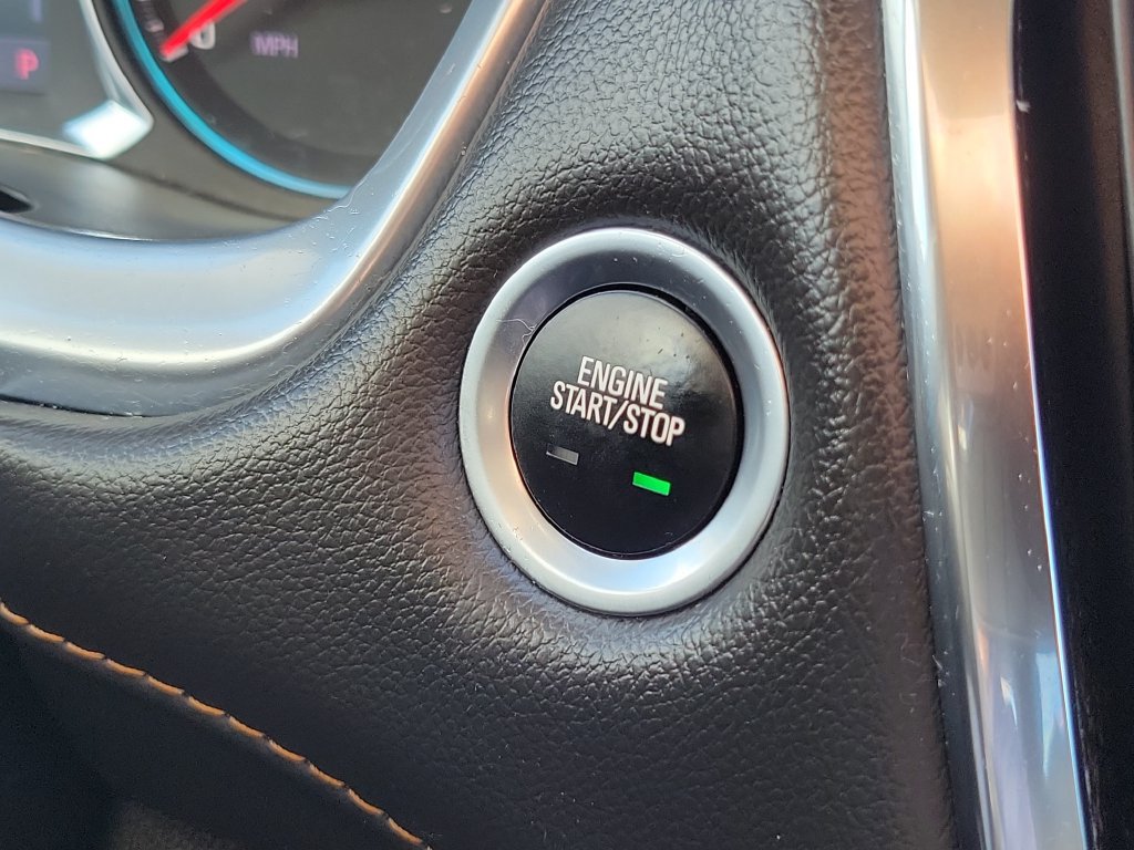 Used 2021 Chevrolet Traverse LT AWD/4WD image 18