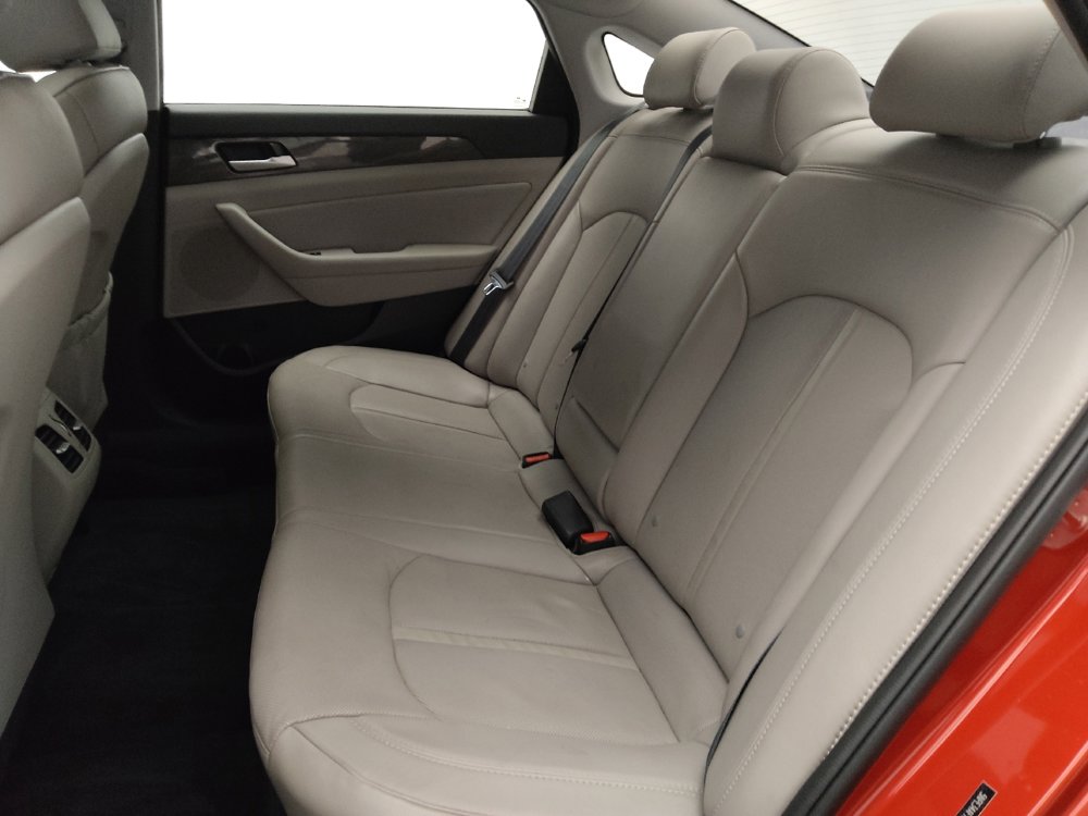 Used 2018 Hyundai Sonata Limited w/ Cargo Package image 18