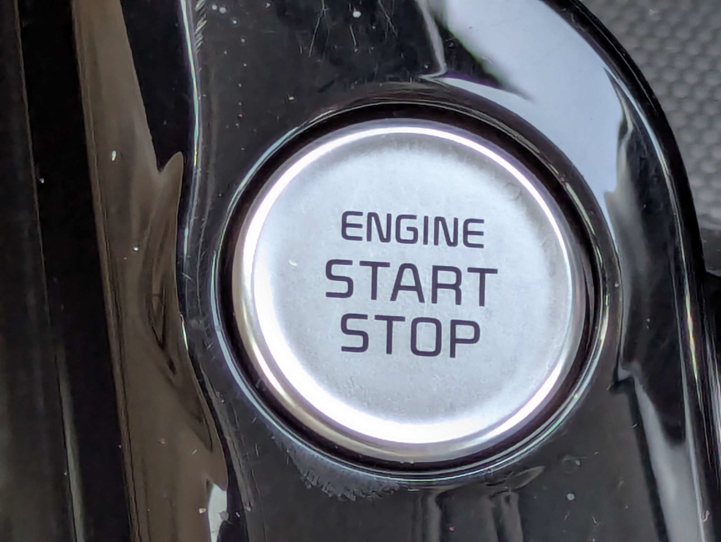 Certified 2025 Kia Soul GT-Line w/ GT-Line Technology Package FWD image 35