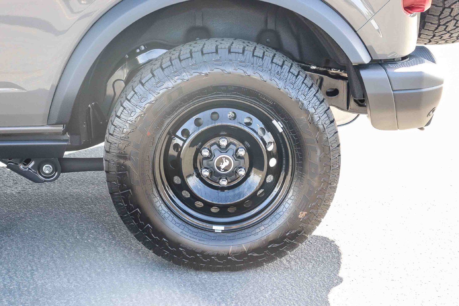 New 2026 Ford Bronco Big Bend w/ Black Diamond Package AWD/4WD image 8