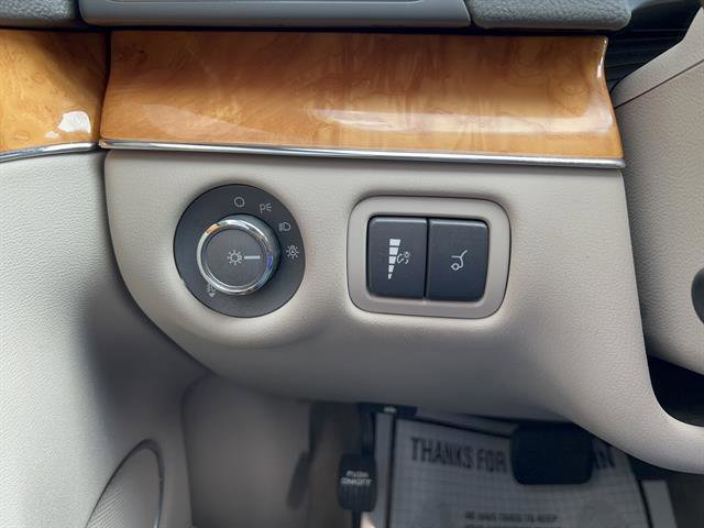 Used 2011 Lincoln MKT AWD w/ 201A Rapid Spec Order Code image 25