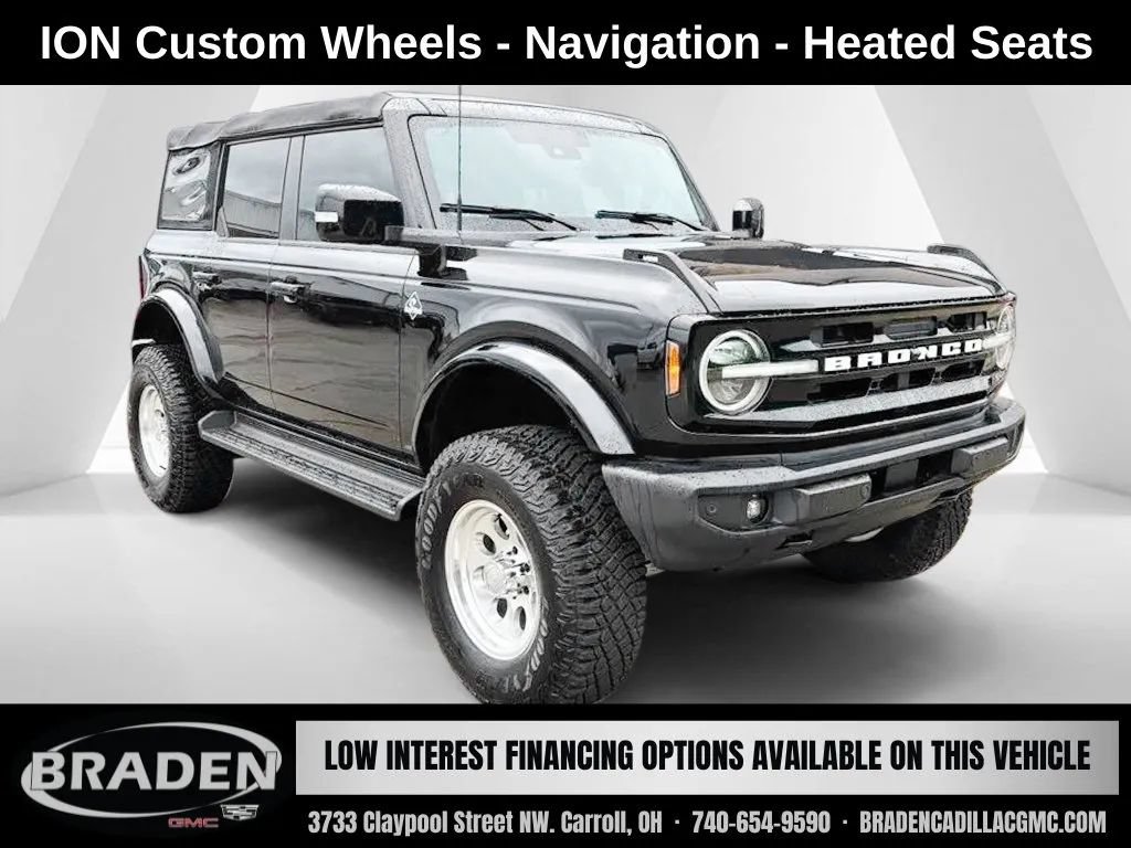 Used 2025 Ford Bronco Outer Banks AWD/4WD image 1