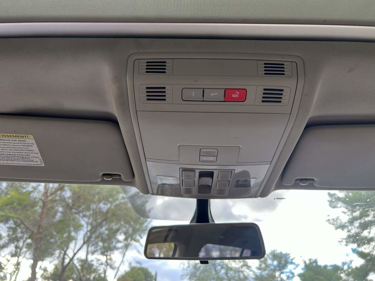 Used 2015 Volkswagen Golf SEL image 15