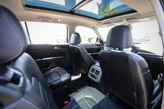 Used 2018 Volkswagen Atlas SEL Premium AWD/4WD image 44