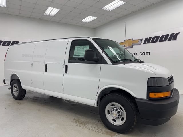 New 2026 Chevrolet Express 3500 Extended w/ Driver Convenience Package RWD image 3