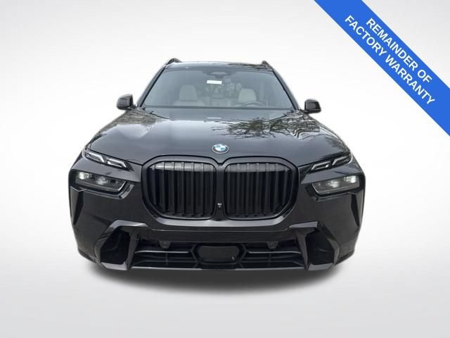 Used 2023 BMW X7 xDrive40i w/ M Sport Package AWD/4WD image 9