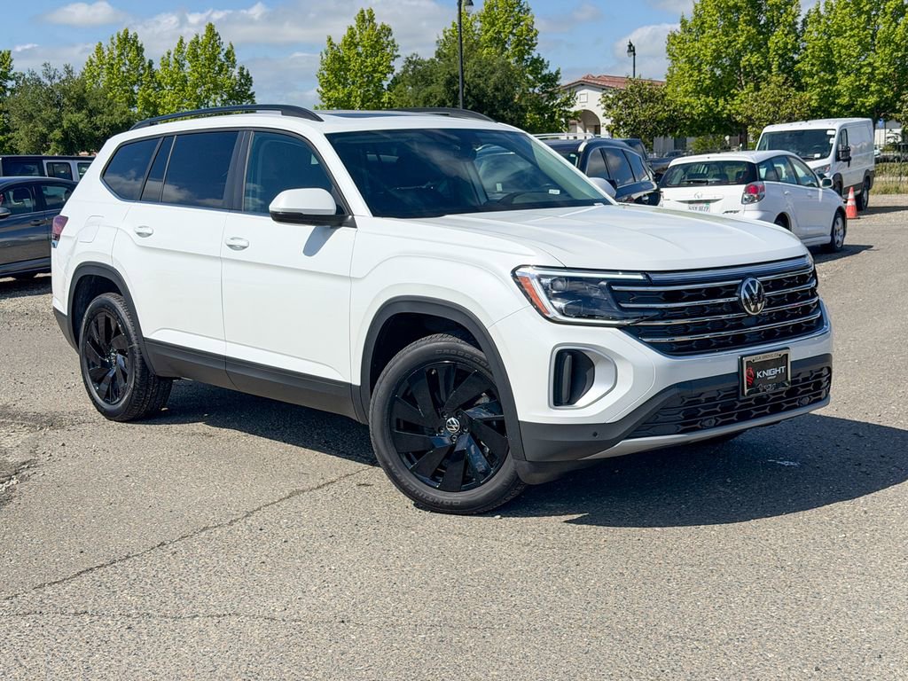 New 2026 Volkswagen Atlas SE AWD/4WD image 3