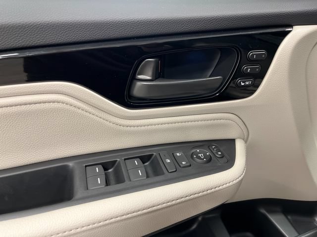 New 2027 Honda Odyssey Touring image 9