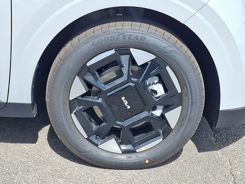 New 2026 Kia Carnival EX image 8