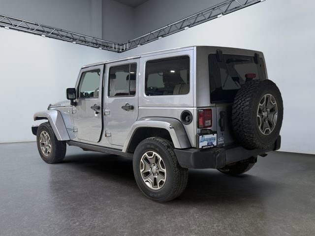 Used 2015 Jeep Wrangler Unlimited Rubicon w/ Connectivity Group image 3
