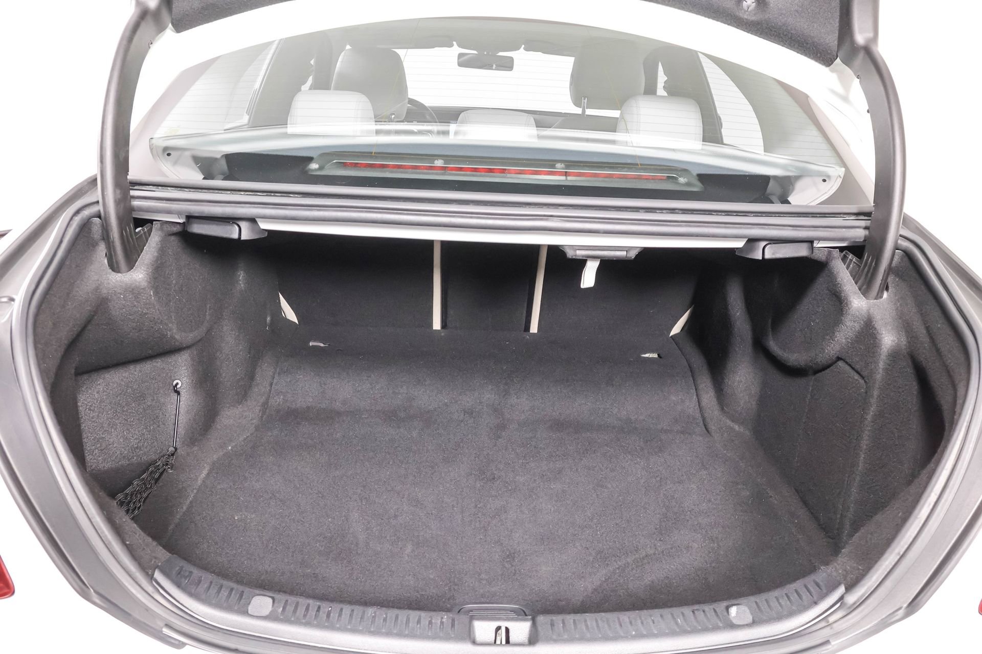 Used 2018 Mercedes-Benz E 300 4MATIC image 39