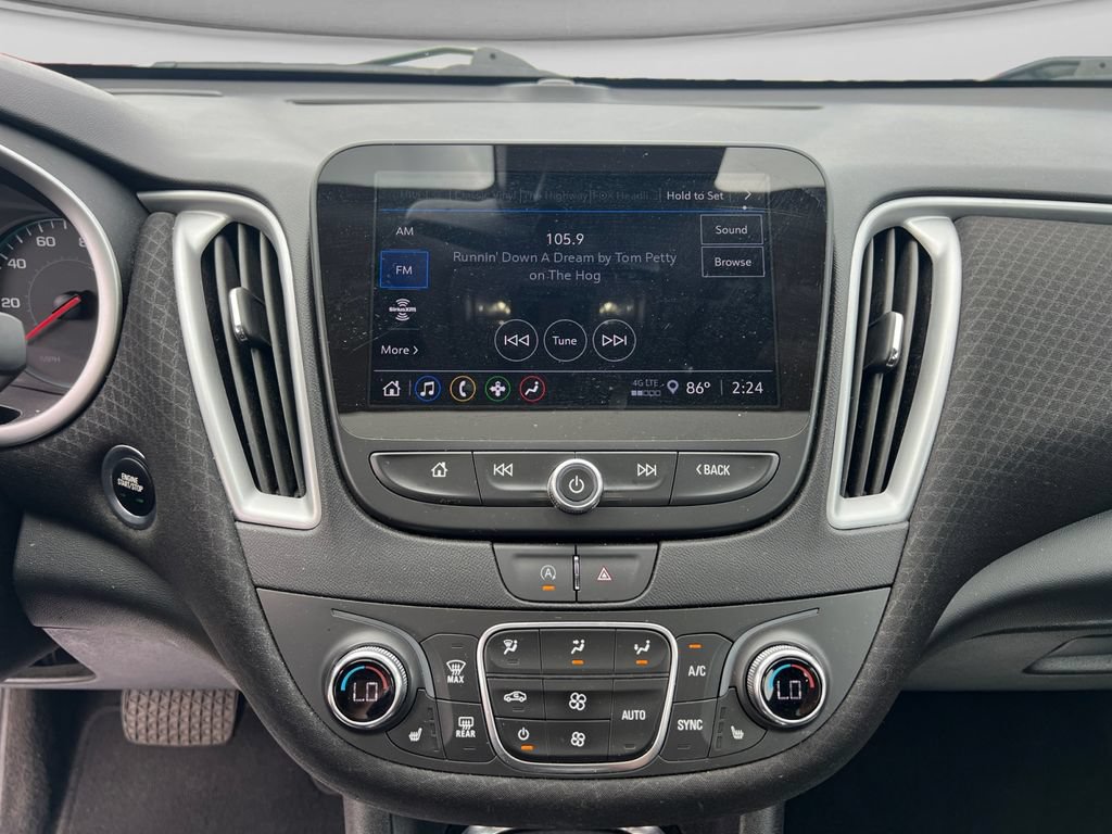 Used 2024 Chevrolet Malibu LT FWD image 23