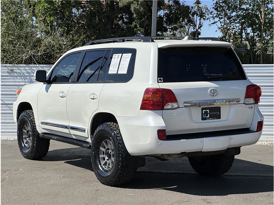 Used 2013 Toyota Land Cruiser AWD/4WD image 12