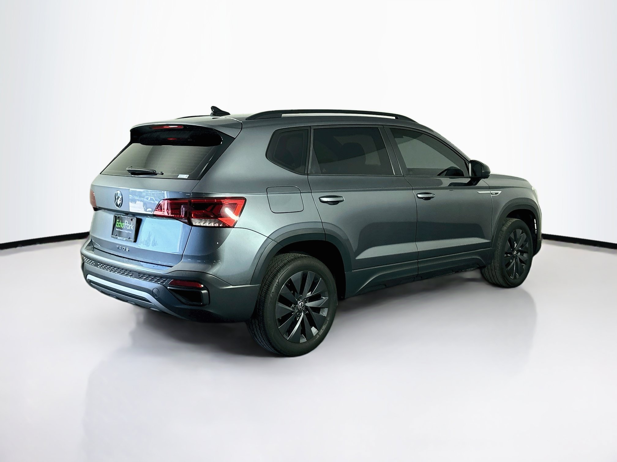 Used 2024 Volkswagen Taos S FWD image 9