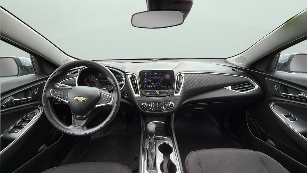Used 2024 Chevrolet Malibu LT FWD image 18