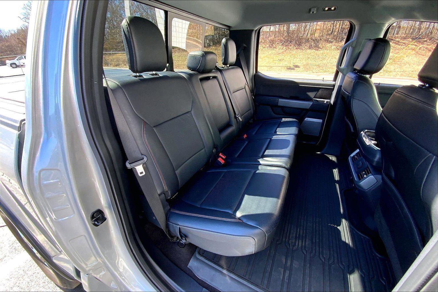 Used 2022 Ford F150 Lariat image 25