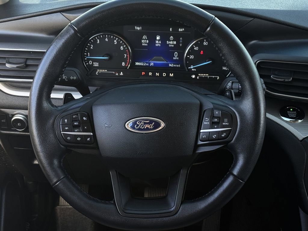 Used 2020 Ford Explorer XLT w/ Equipment Group 202A image 14
