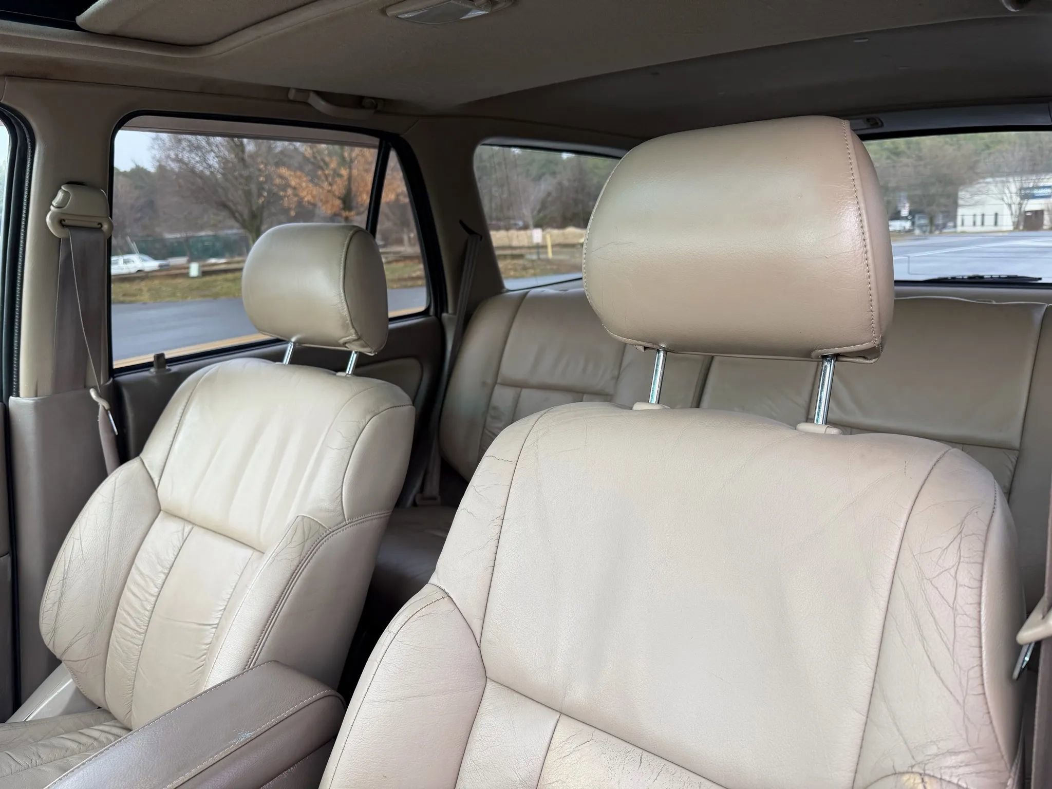 Used 2000 Toyota 4Runner Limited image 13