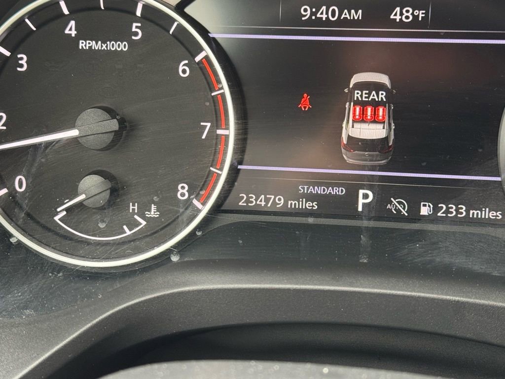 Used 2025 Nissan Rogue SV image 30