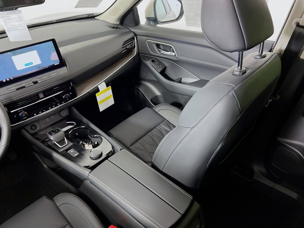 New 2026 Nissan Rogue Platinum AWD/4WD image 22