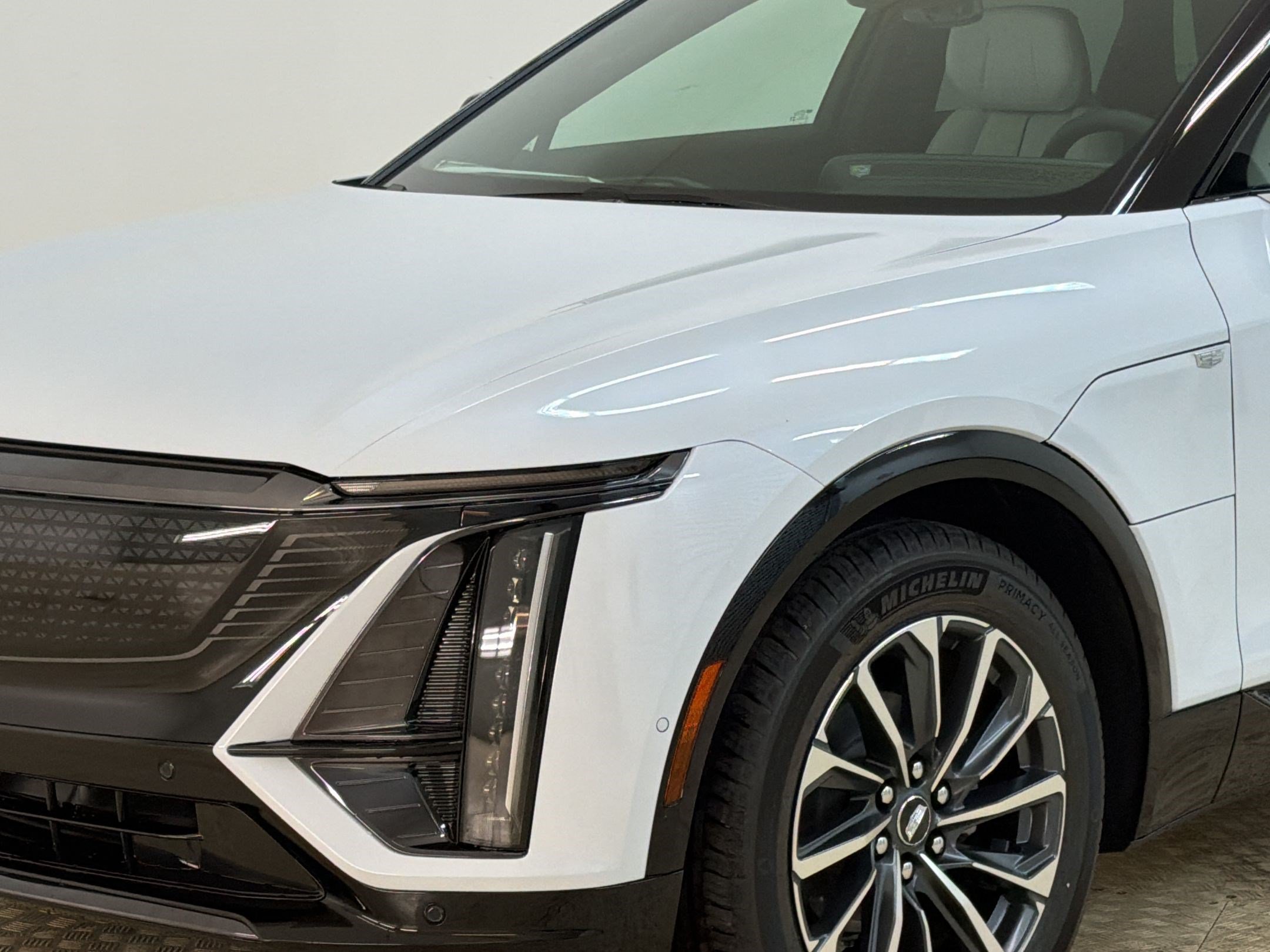 New 2026 Cadillac Lyriq Sport AWD/4WD image 11