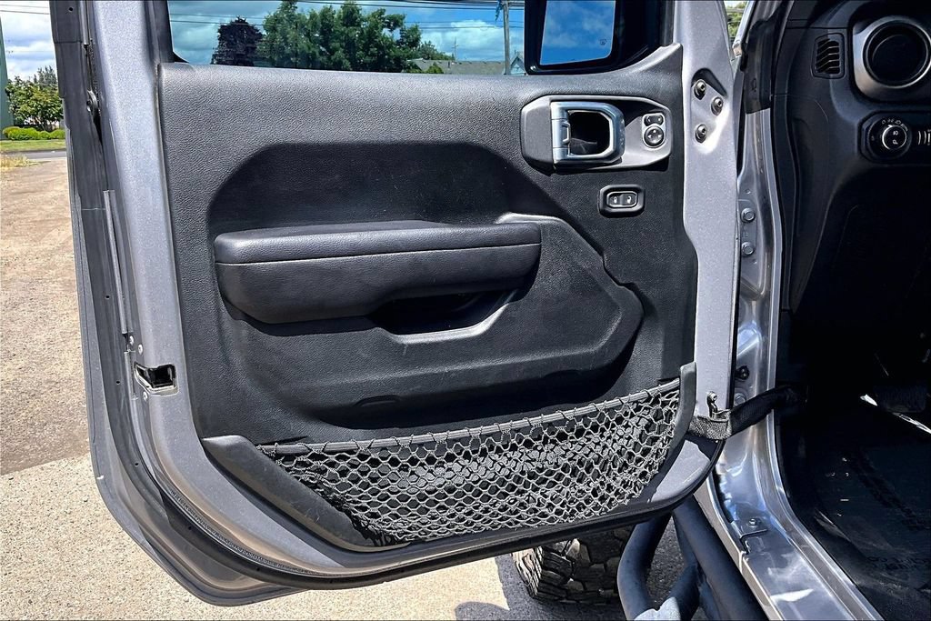 Used 2020 Jeep Gladiator Sport w/ Quick Order Package 24S AWD/4WD image 22