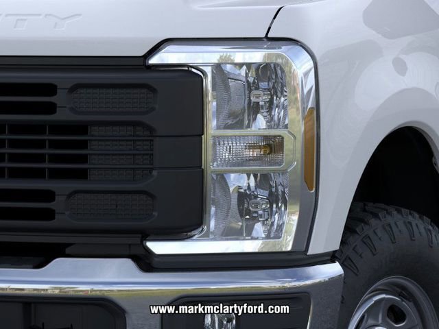 New 2026 Ford F250 XL w/ XL Off-Road Package image 18