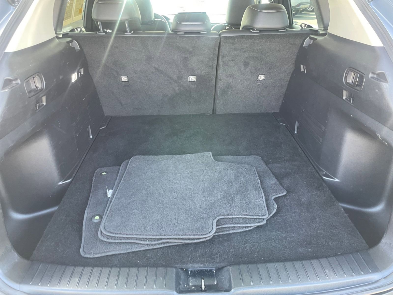 Used 2025 MAZDA CX-50 AWD 2.5 S w/ Select Package image 33