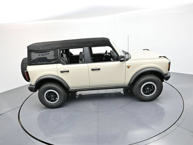 Used 2025 Ford Bronco Badlands AWD/4WD image 24
