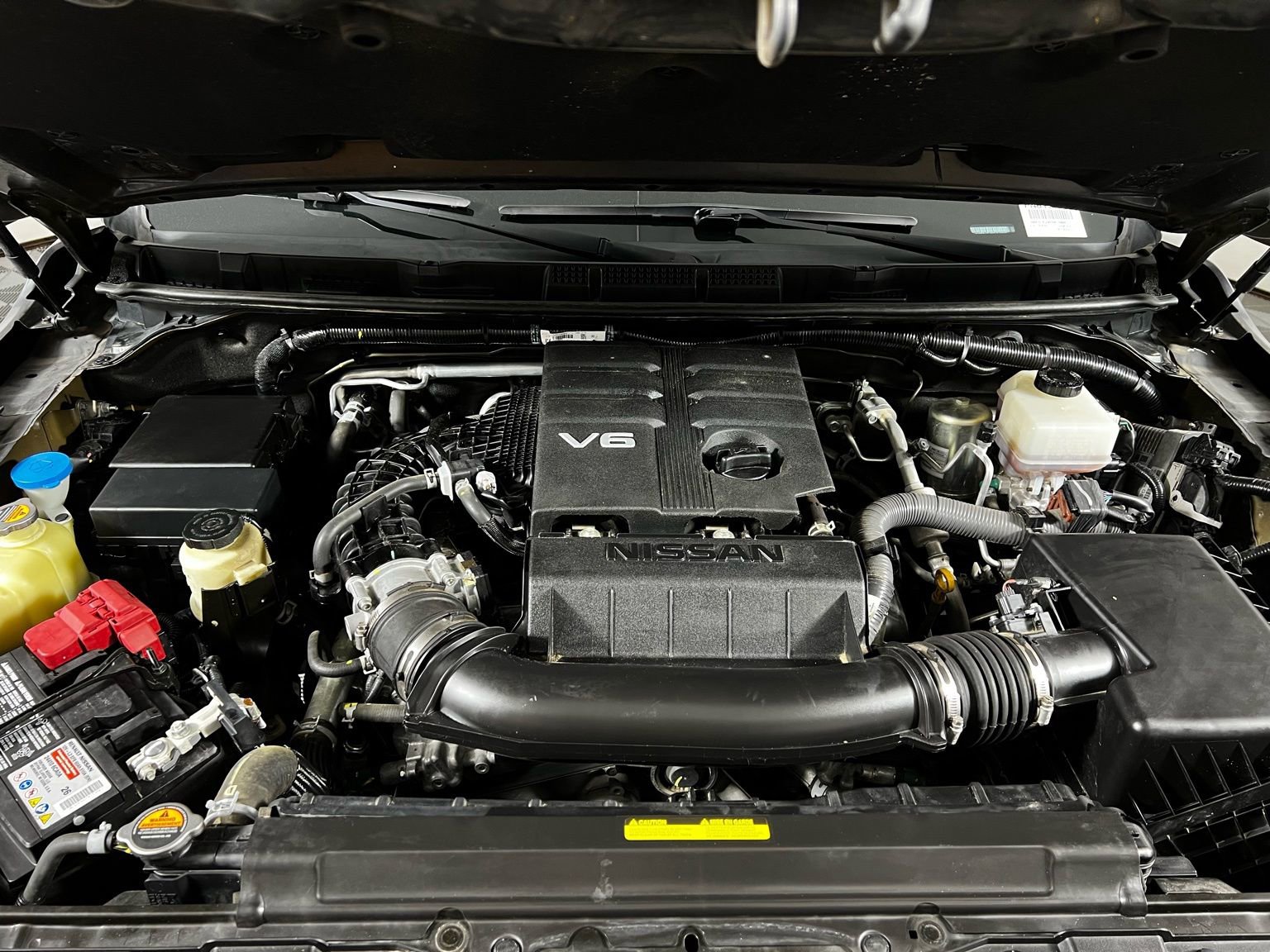 Used 2023 Nissan Frontier SV w/ SV Convenience Package image 9