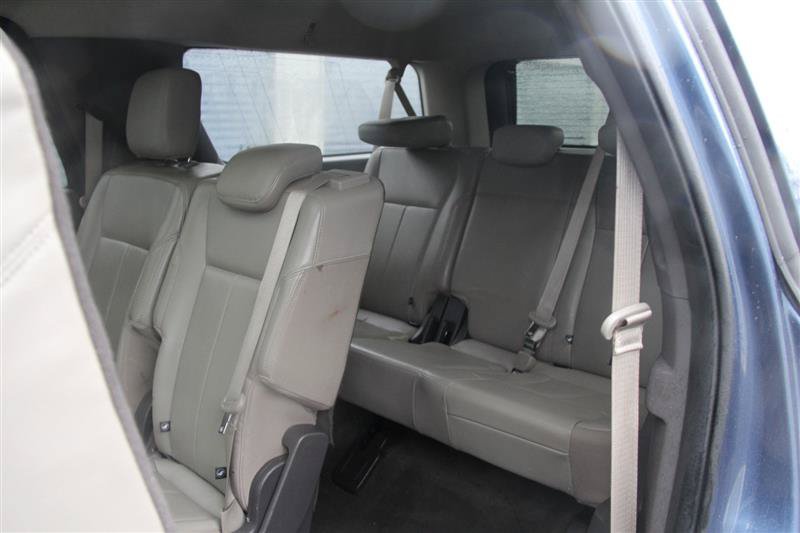 Used 2020 Ford Expedition Max XLT w/ Equipment Group 202A AWD/4WD image 26