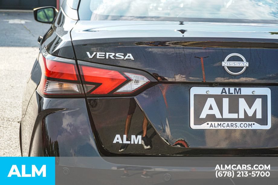 Used 2024 Nissan Versa SV FWD image 12