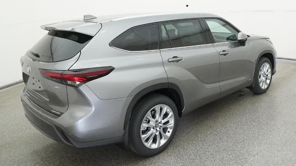 New 2026 Toyota Highlander Limited image 9