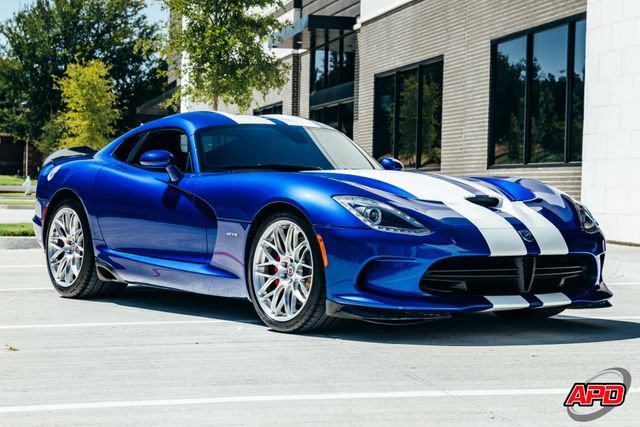 Used 2013 SRT Viper GTS w/ GTS Laguna Interior Pkg RWD image 8