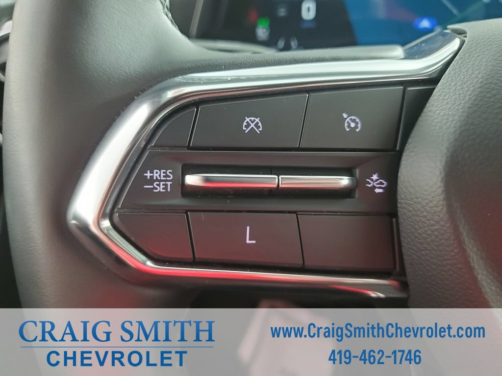 Used 2025 Chevrolet Equinox LT FWD image 19