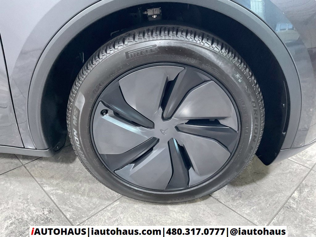 Used 2026 Tesla Model Y Long Range RWD image 42