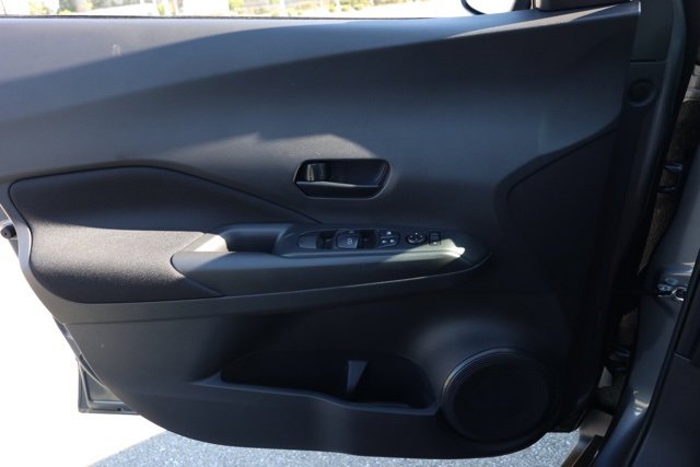 New 2025 Nissan Kicks Play S image 23