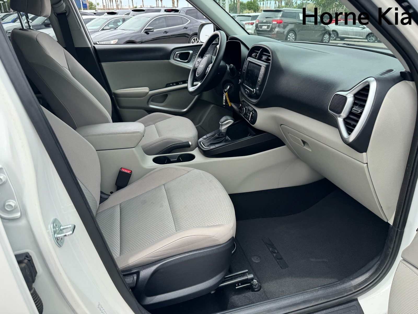Certified 2023 Kia Soul LX FWD image 25