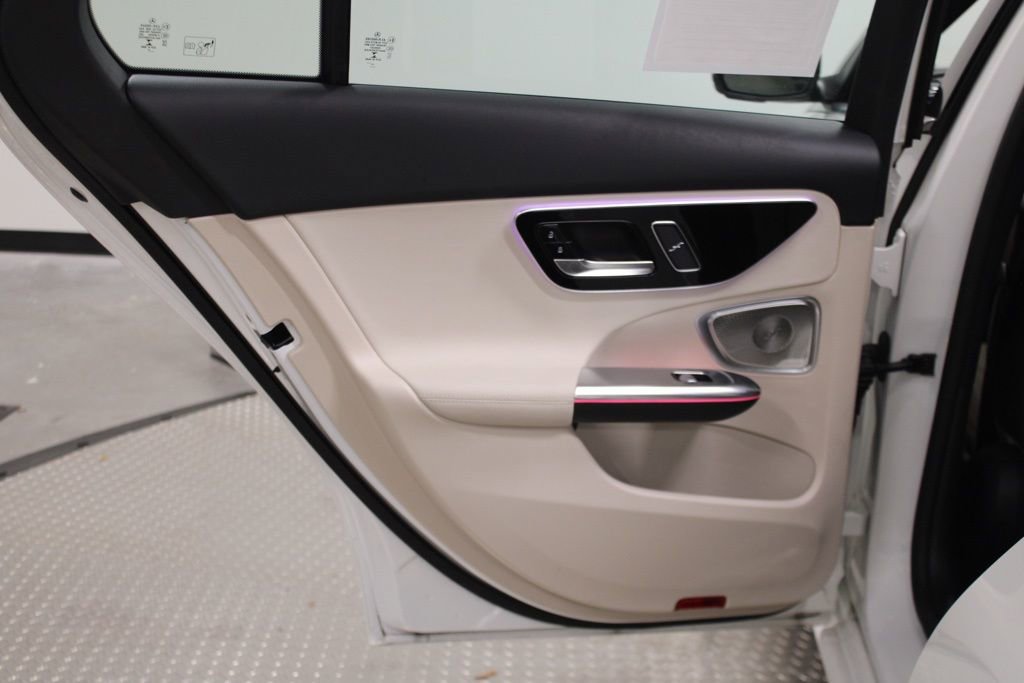 Used 2022 Mercedes-Benz C 300 Sedan w/ Exclusive Trim Package image 26