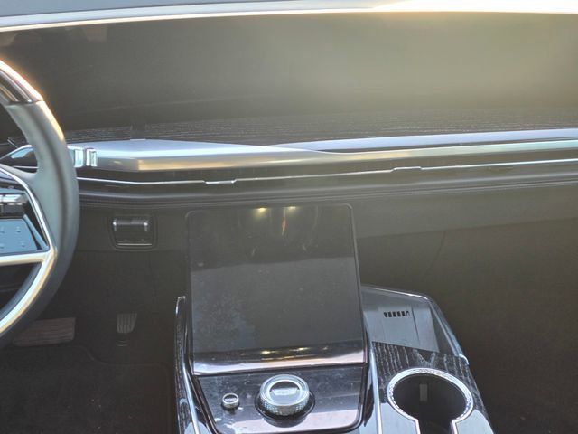 New 2026 Cadillac Escalade IQ Sport 1 w/ LPO, Floor Liner Package image 20