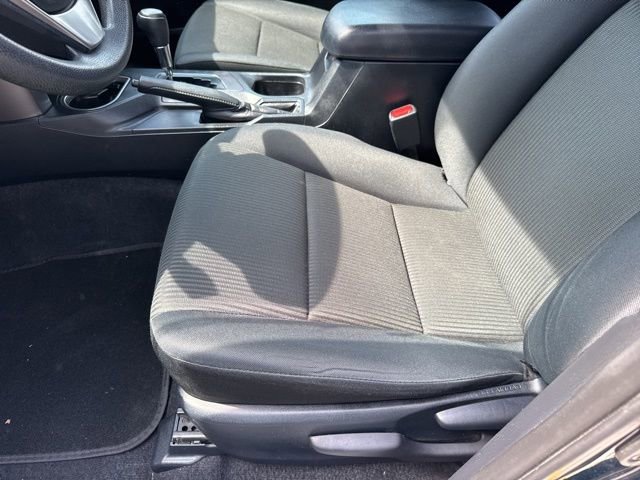 Used 2017 Toyota RAV4 LE w/ All Weather Liner Package image 10