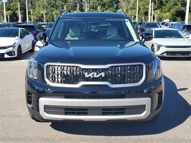 New 2025 Kia Telluride EX w/ EX Captain's Chair Package image 2