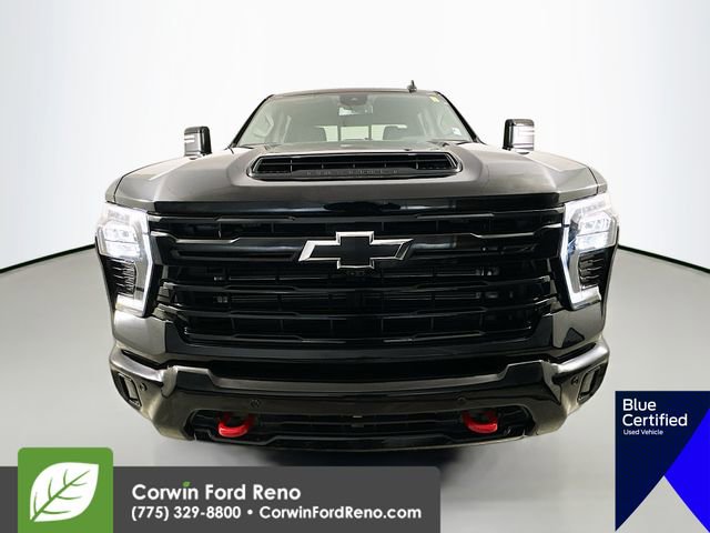 Used 2025 Chevrolet Silverado 2500 LT w/ Trail Boss Package image 2